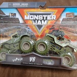 Green monster jam shaker vs